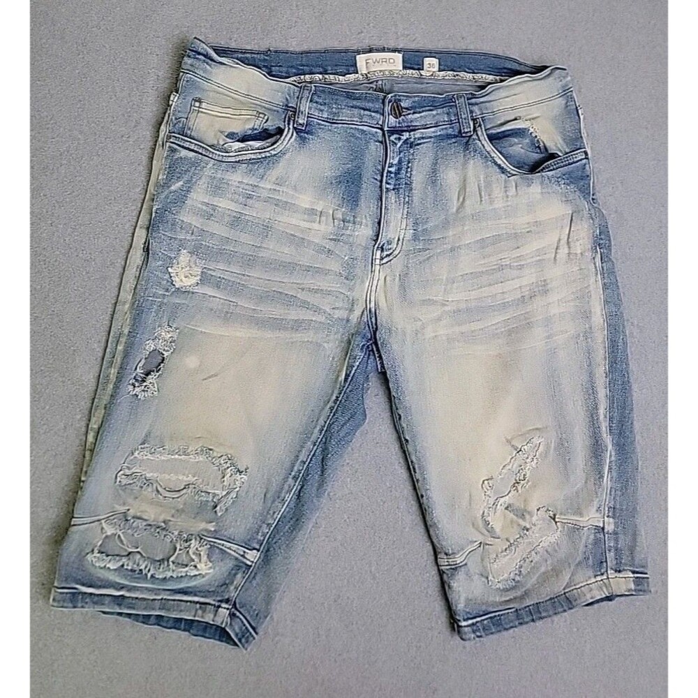 FRWD Denim Shorts Mens 36x12.5‎ Light Blue Distressed Spatter Thrashed